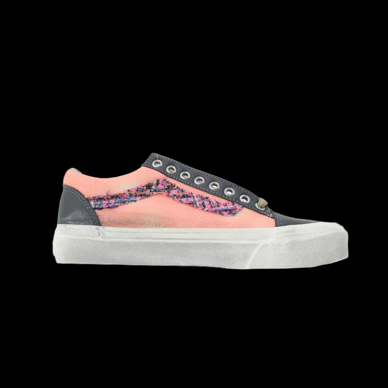 Sat0shi N4kam0to x V4ns33 Premium Limited Edition Sneakers in pink and navy design.