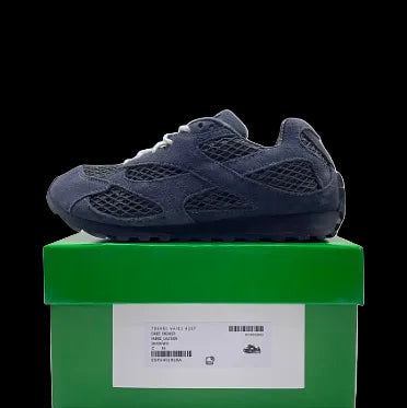B0tt3ga Ven3ta (Black &amp; Gray)