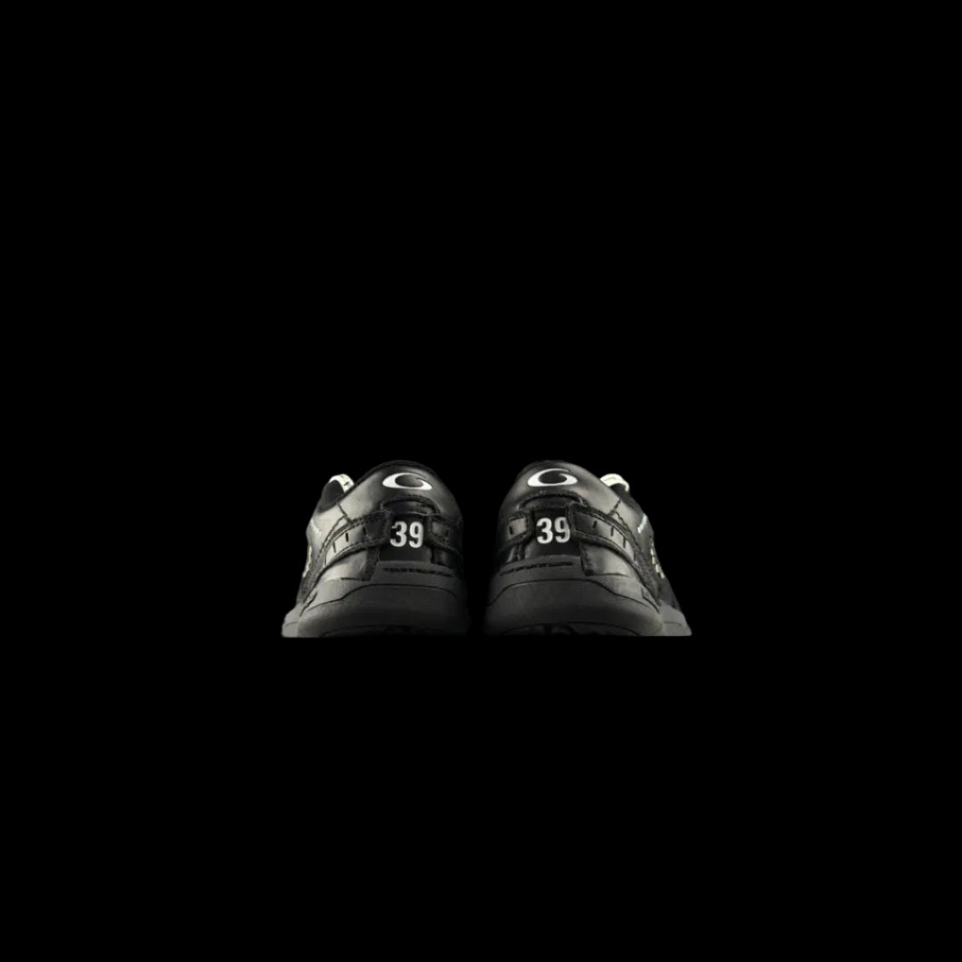 Hamptons Everyday Sneakers in black leather, showcasing luxury craftsmanship and modern casual design.